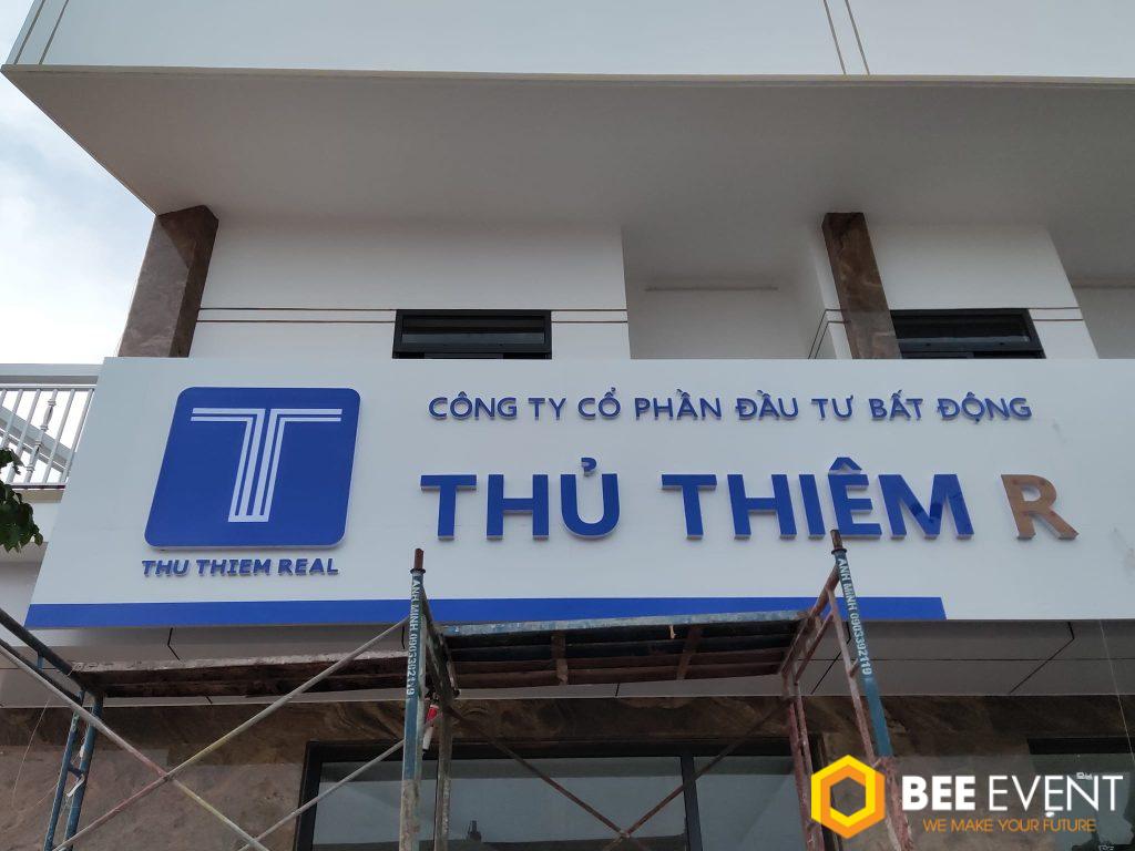 Vì sao doanh nghiệp tại Bình Dương cần bảng hiệu quảng cáo chuyên nghiệp?