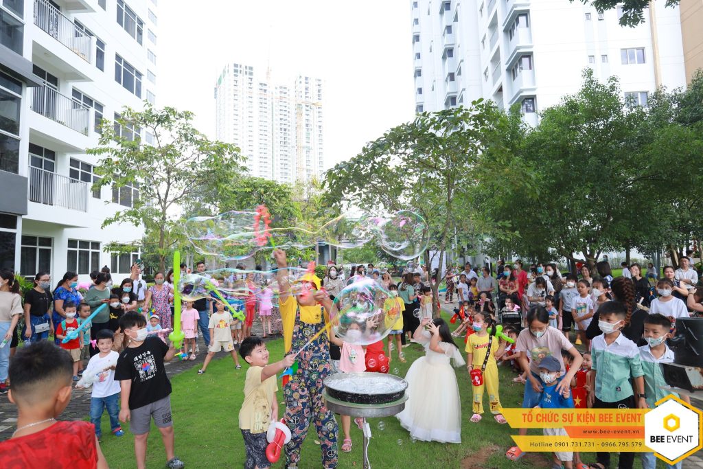 Tổ chức tiệc tất niên cho công ty