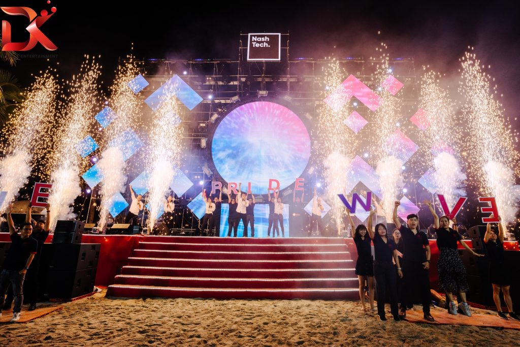 Điều Gì Làm Cho Year end Party Trở Nên Đặc Biệt?